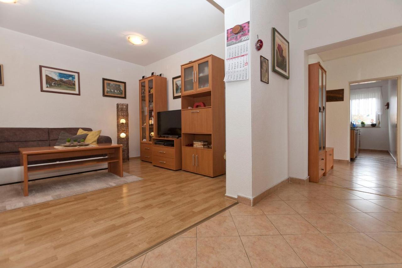 Apartman Nade Pula Exterior foto